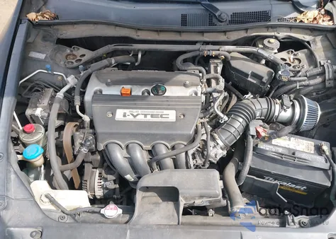 2009 Honda Accord 2.4 Ex-L from USA, damaged, VIN 1HGCP26809A094357